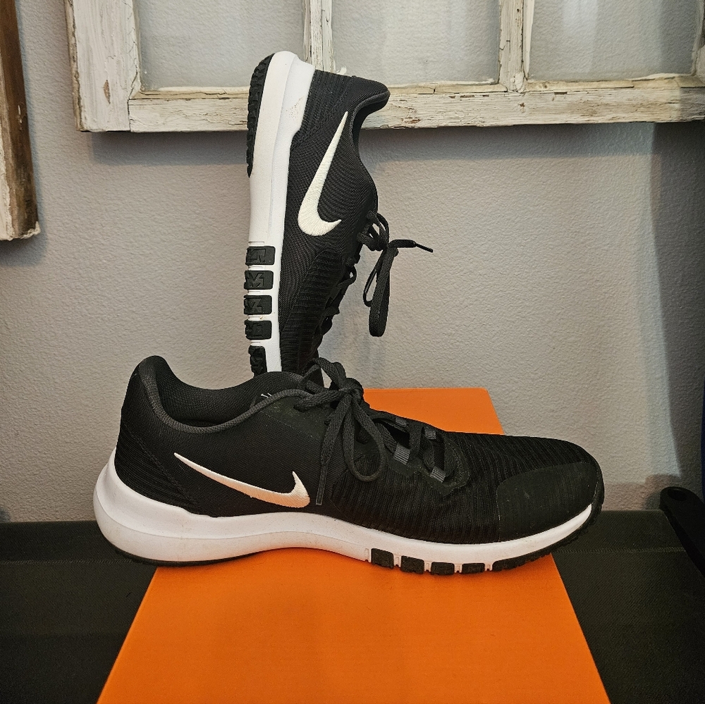 Nike Men's Black Running Shoes